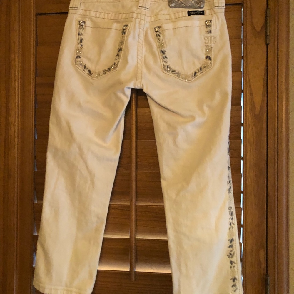Jeans - Picture 3 of 4